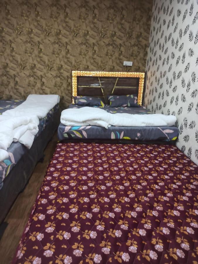 Hotel Shree Kashi Govardhan Dham Ujjain Esterno foto